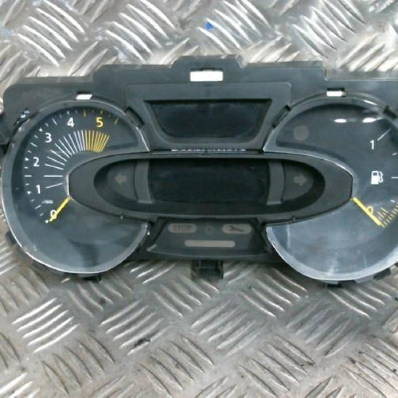 Compteur RENAULT CAPTUR 1 Photo n°1
