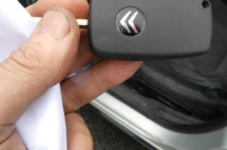 Attache ceinture avant droit CITROEN NEMO