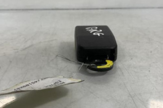 Attache ceinture arriere gauche RENAULT ESPACE 4