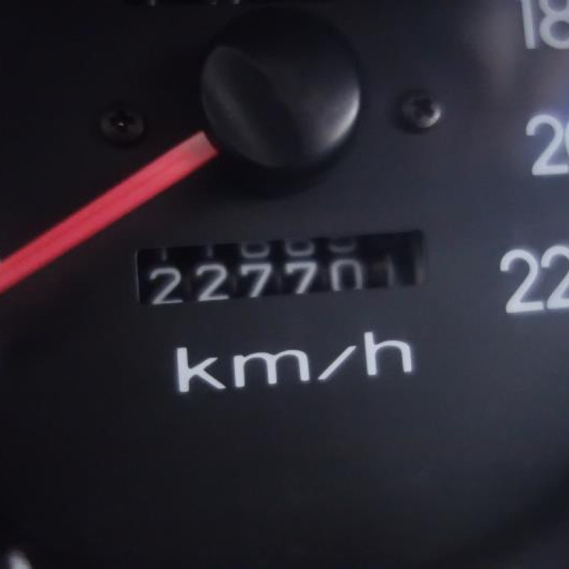 Cremaillere assistee HYUNDAI LANTRA 2 Photo n°8