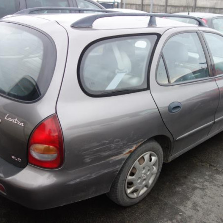 Pivot de moyeu avant gauche HYUNDAI LANTRA 2