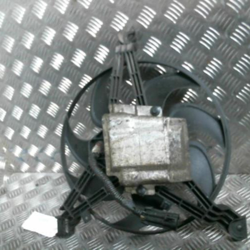 Moto ventilateur radiateur OPEL SINTRA Photo n°2