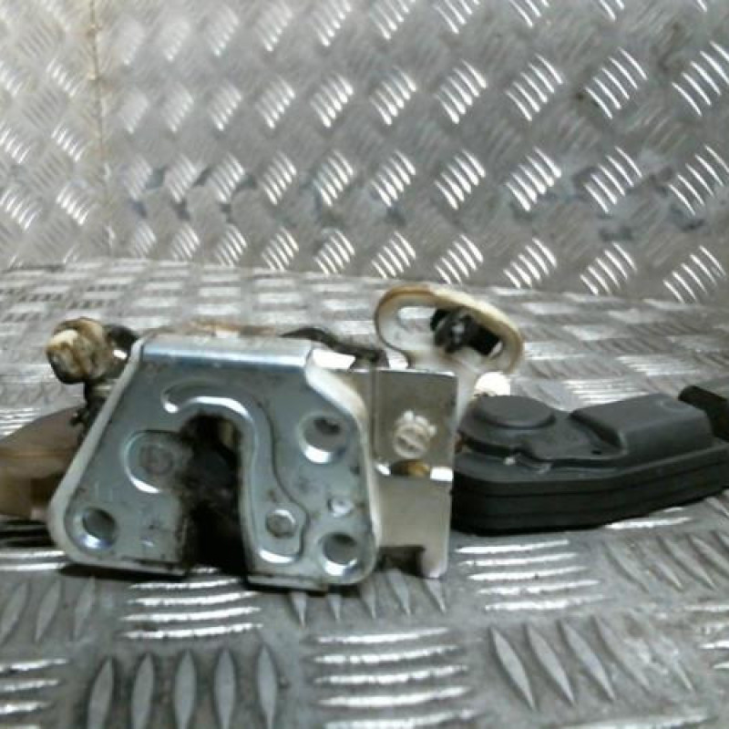 Serrure avant droit CITROEN C1 1 Photo n°1