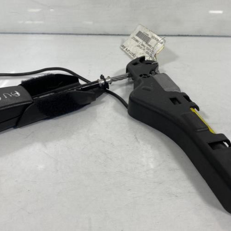 Pretensionneur de ceinture avant droit CITROEN C3 PLURIEL Photo n°3