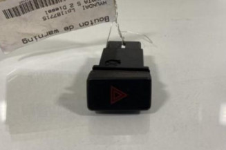 Bouton de warning HYUNDAI SONATA 5 Photo n°1