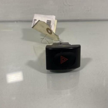 Bouton de warning DAEWOO REZZO Photo n°1