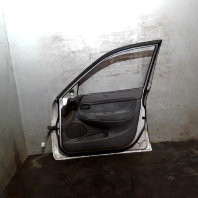 Porte avant droit DAEWOO NUBIRA 1 Photo n°3