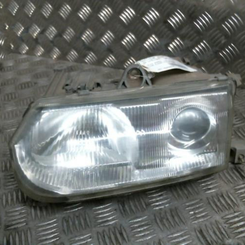 Optique avant principal gauche (feux)(phare) ALFA ROMEO 146 Photo n°1