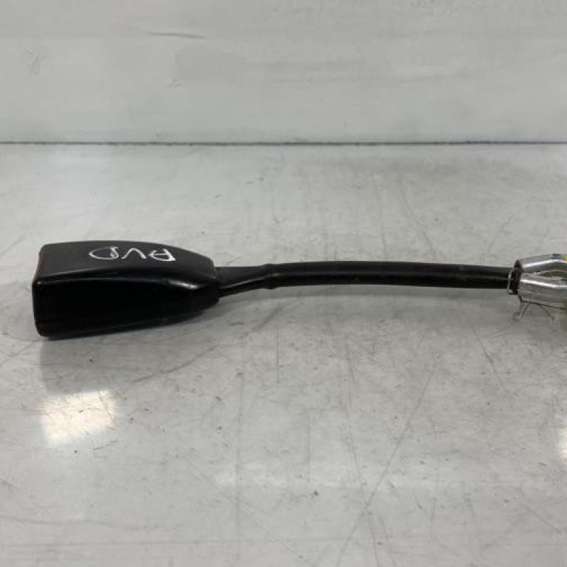 Attache ceinture avant droit ALFA ROMEO 146 Photo n°2