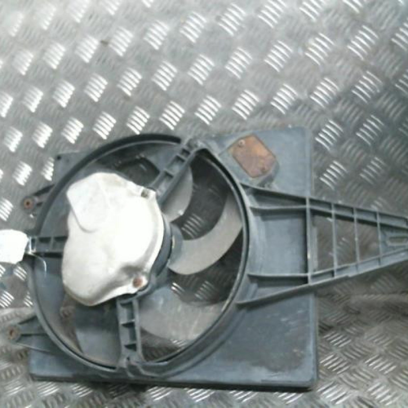 Moto ventilateur radiateur ALFA ROMEO 146 Photo n°2