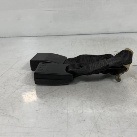 Attache ceinture arriere gauche OPEL OMEGA B
