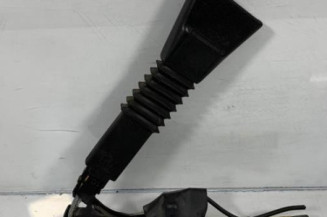 Pretensionneur de ceinture avant droit OPEL OMEGA B Photo n°1