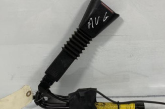 Pretensionneur de ceinture avant gauche OPEL OMEGA B