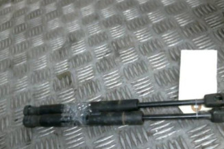 Verin de coffre VOLVO S 80 2 Photo n°1