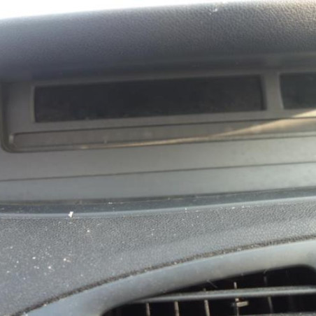 Custode avant gauche (porte) RENAULT SCENIC 3