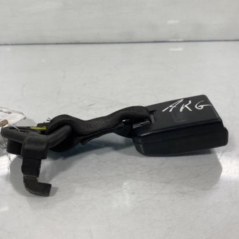 Attache ceinture arriere gauche RENAULT SCENIC 3 Photo n°2