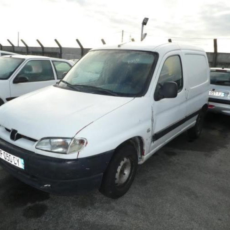 Serrure avant droit PEUGEOT PARTNER 1 Photo n°4