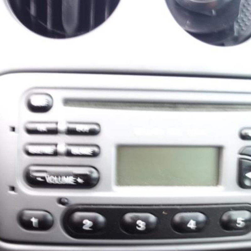 Etrier avant gauche (freinage) FORD KA 1 Photo n°7