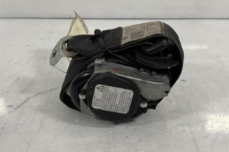 Pretensionneur de ceinture avant gauche VOLKSWAGEN GOLF 5