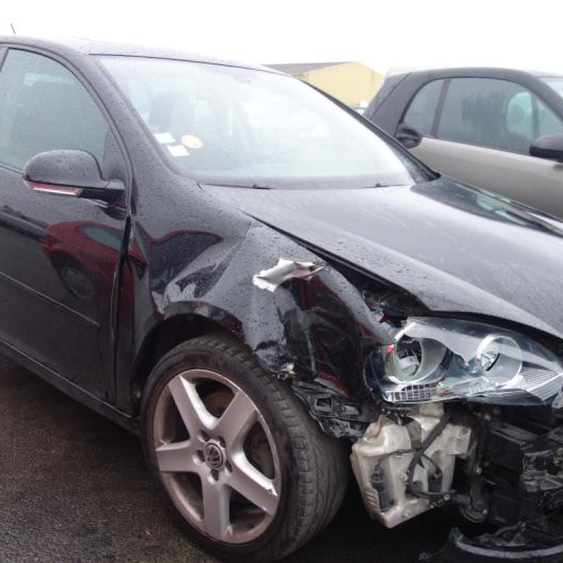 Pretensionneur de ceinture avant gauche VOLKSWAGEN GOLF 5 Photo n°5
