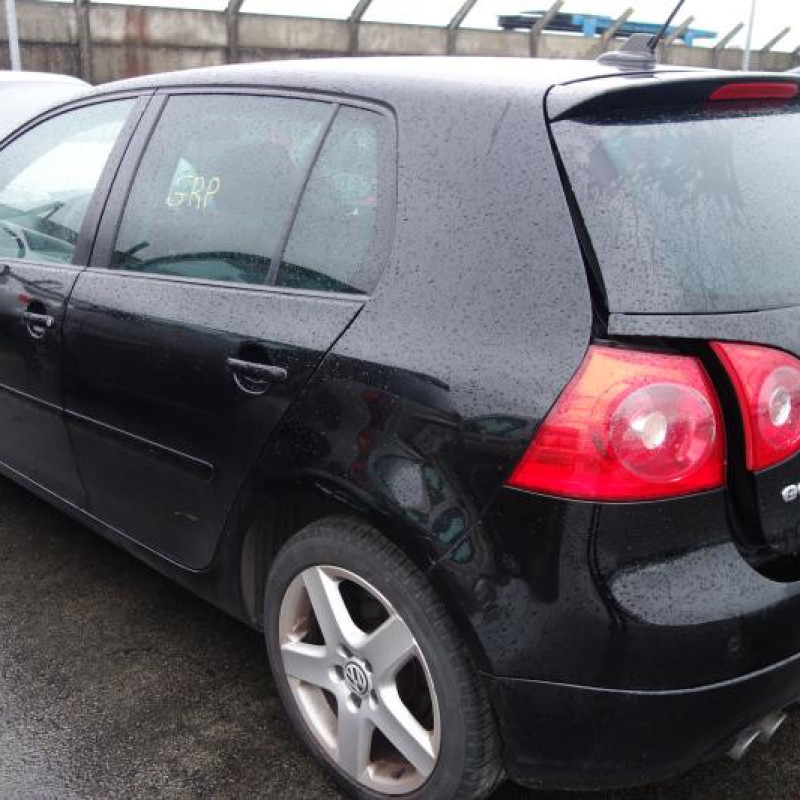 Pretensionneur de ceinture avant gauche VOLKSWAGEN GOLF 5 Photo n°7