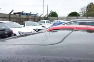 Pretensionneur de ceinture avant gauche VOLKSWAGEN GOLF 5