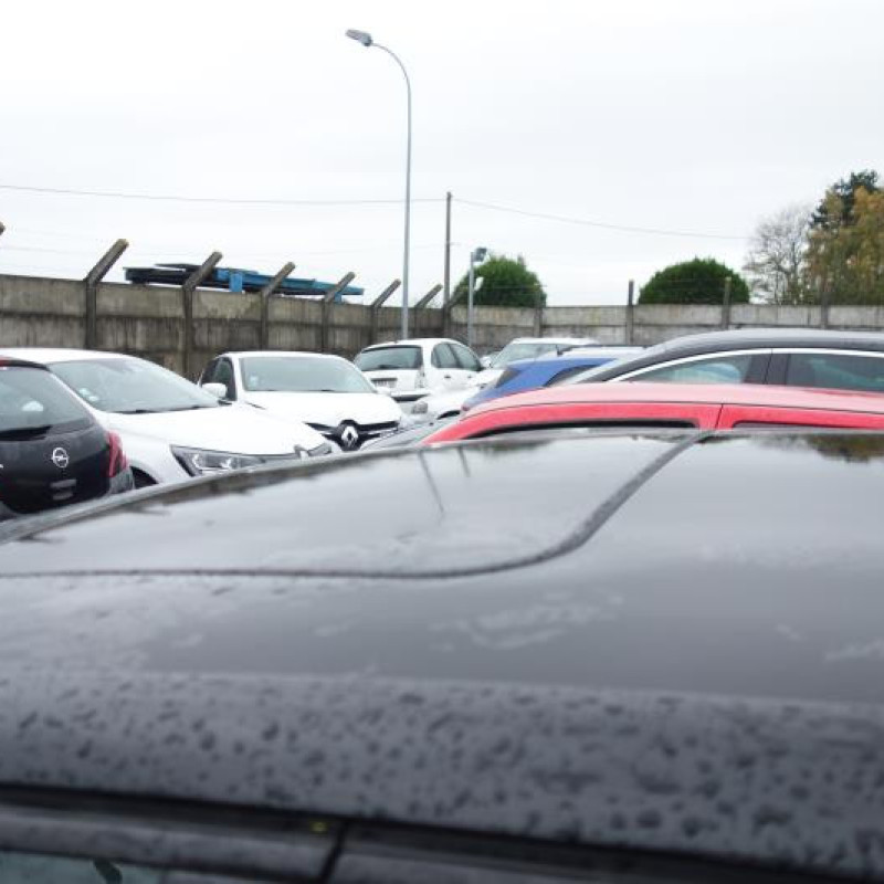 Pretensionneur de ceinture avant gauche VOLKSWAGEN GOLF 5 Photo n°13