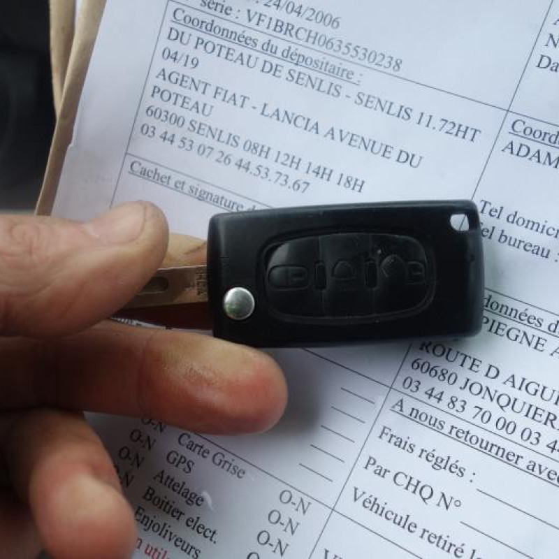 Ceinture arriere droit CITROEN C5 2 Photo n°17