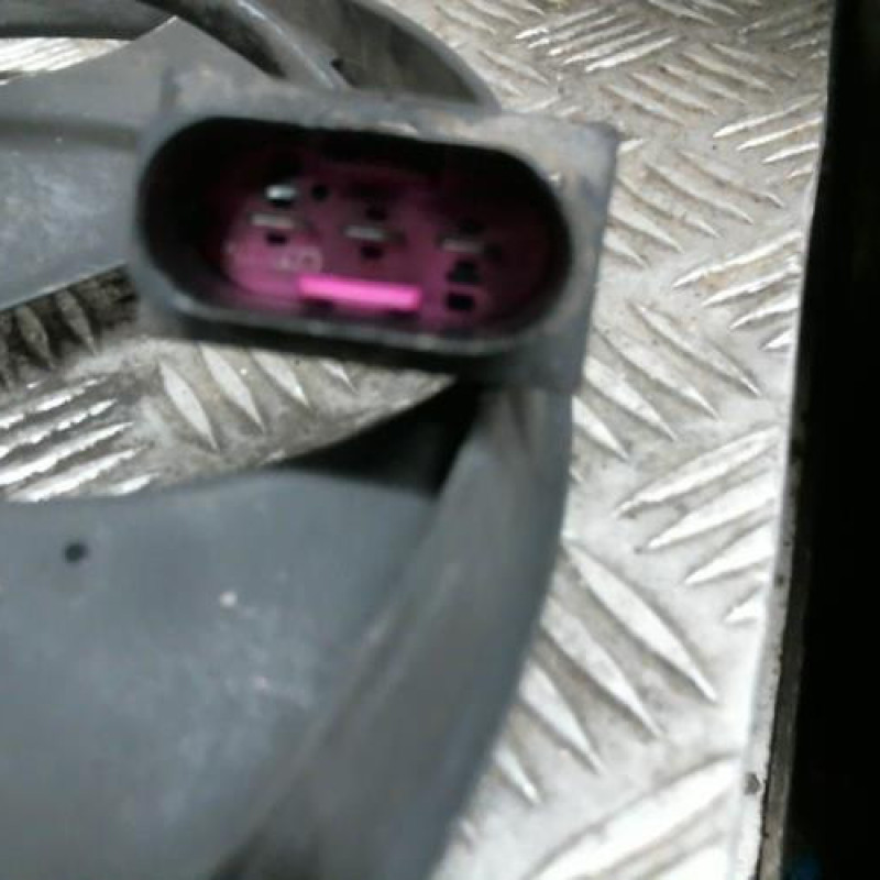 Moto ventilateur radiateur SEAT IBIZA 4 Photo n°3