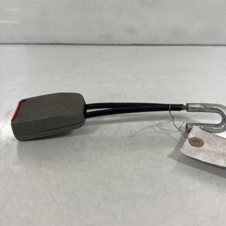 Attache ceinture arriere gauche VOLKSWAGEN NEW BEETLE 1 Photo n°1
