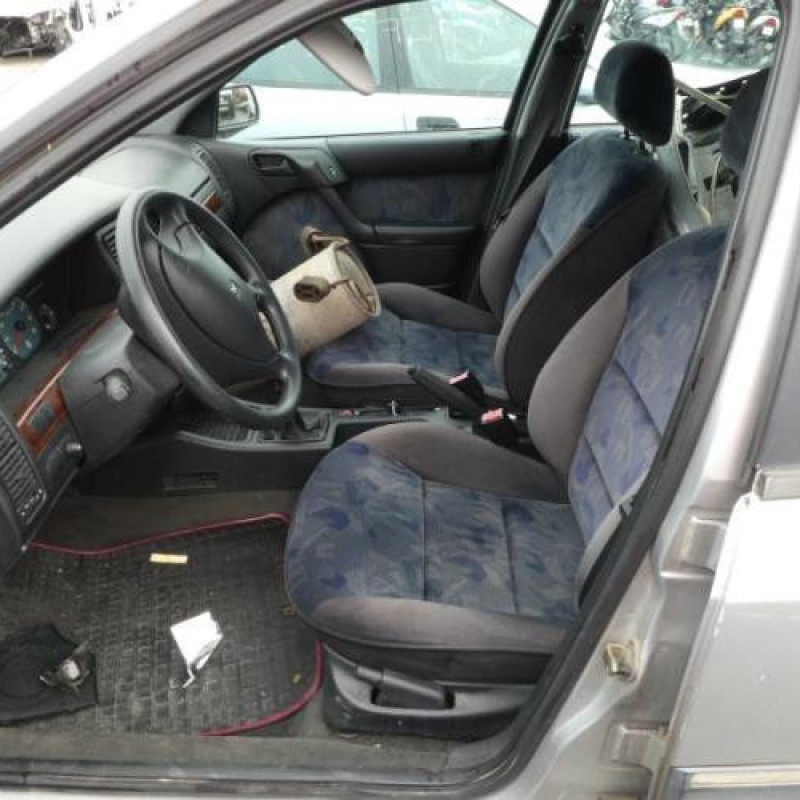 Serrure arriere droit CITROEN XANTIA Photo n°9