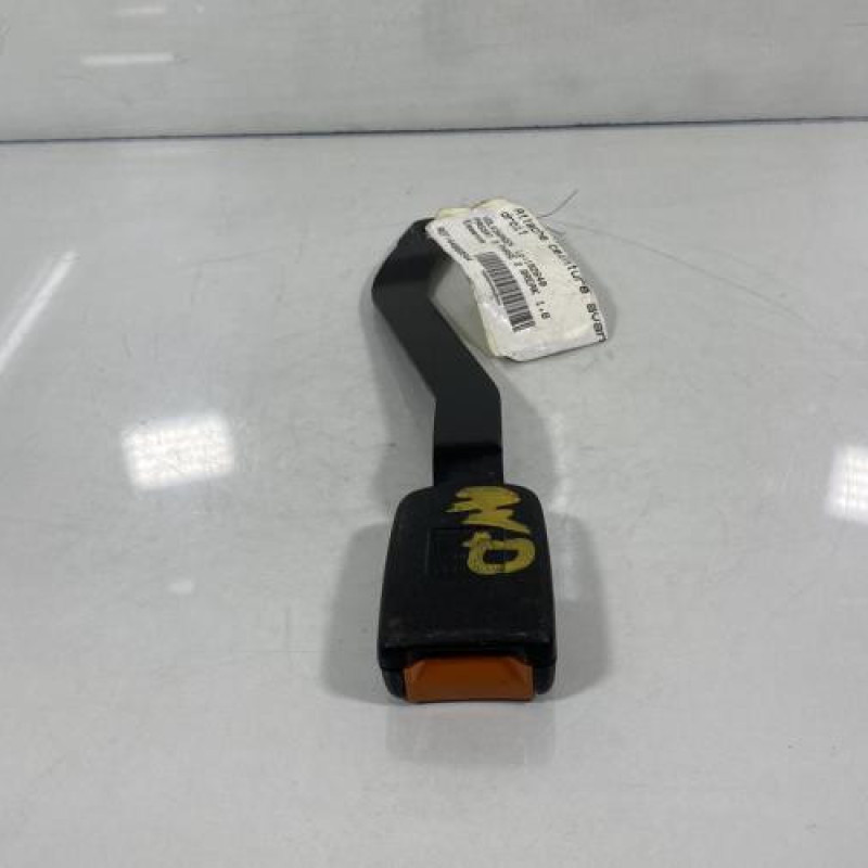 Attache ceinture avant droit VOLKSWAGEN PASSAT 3 Photo n°1