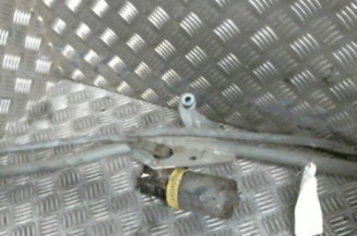 Moteur essuie glace avant VOLKSWAGEN PASSAT 3 Photo n°1