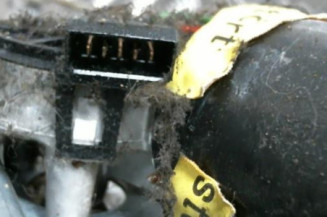 Moteur essuie glace avant VOLKSWAGEN PASSAT 3