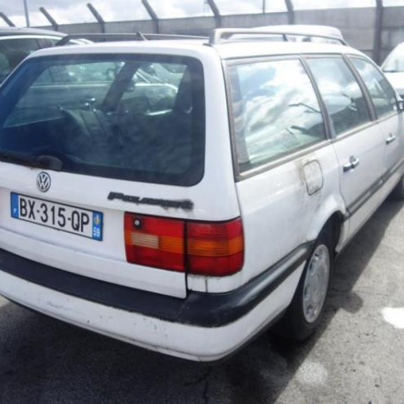 Etrier avant gauche (freinage) VOLKSWAGEN PASSAT 3 Photo n°3