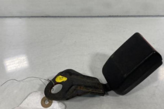 Attache ceinture arriere droit CITROEN C8