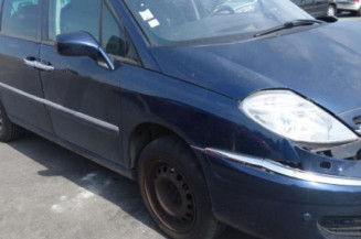 Attache ceinture arriere droit CITROEN C8