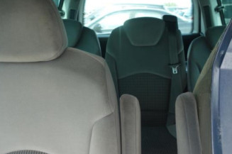 Attache ceinture arriere droit CITROEN C8