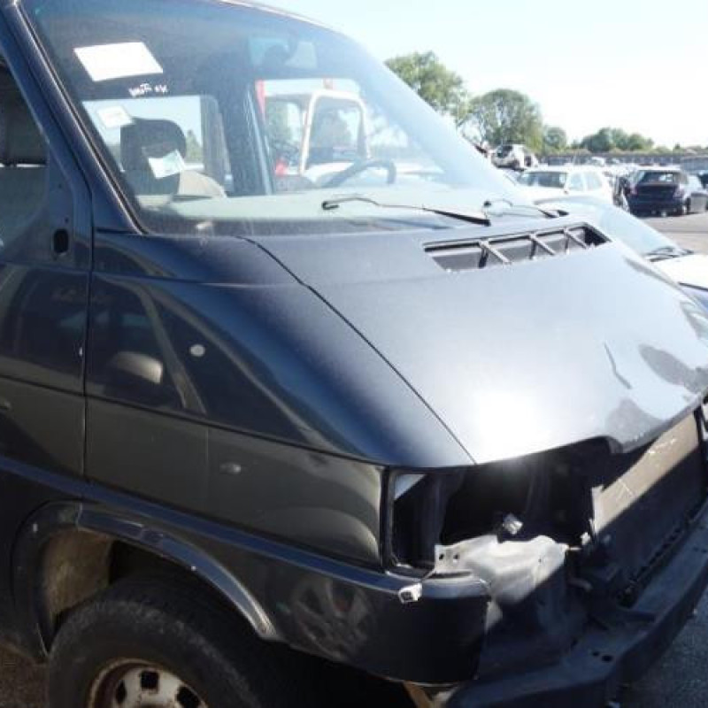 Attache ceinture avant droit VOLKSWAGEN TRANSPORTER 4 Photo n°3