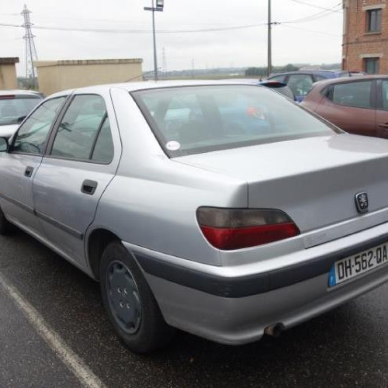 Boitier air bag PEUGEOT 406 Photo n°7