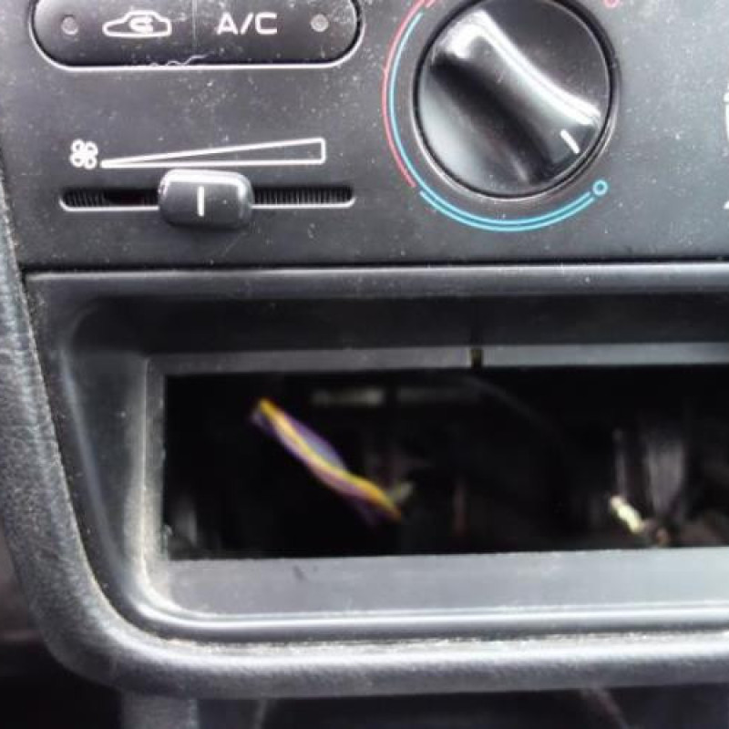 Boitier air bag PEUGEOT 406 Photo n°9