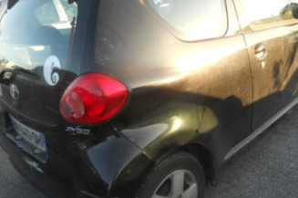 Amortisseur avant droit TOYOTA AYGO 1