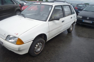 Leve vitre mecanique avant droit CITROEN AX