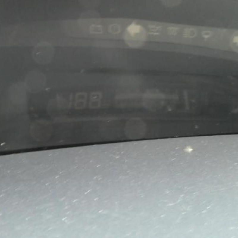 Ceinture arriere droit TOYOTA YARIS 2 Photo n°14