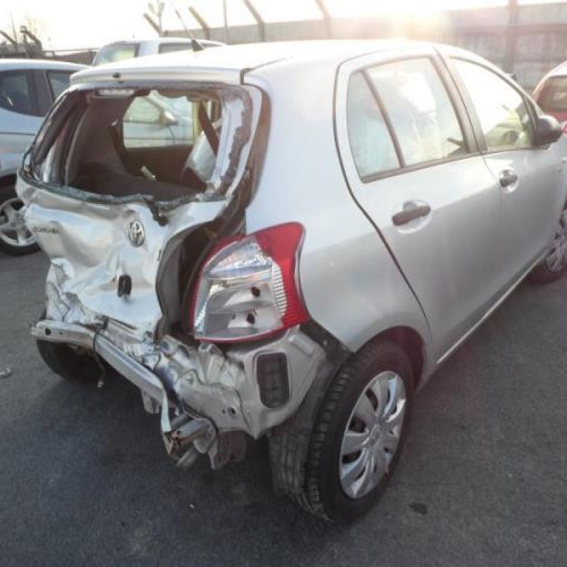 Bloc ABS (freins anti-blocage) TOYOTA YARIS 2 Photo n°6