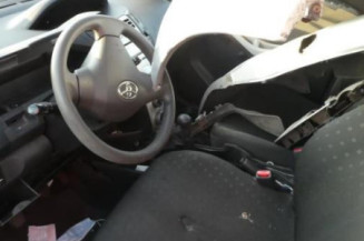 Bloc ABS (freins anti-blocage) TOYOTA YARIS 2