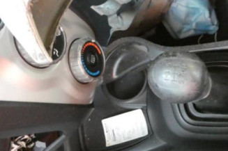 Bloc ABS (freins anti-blocage) TOYOTA YARIS 2