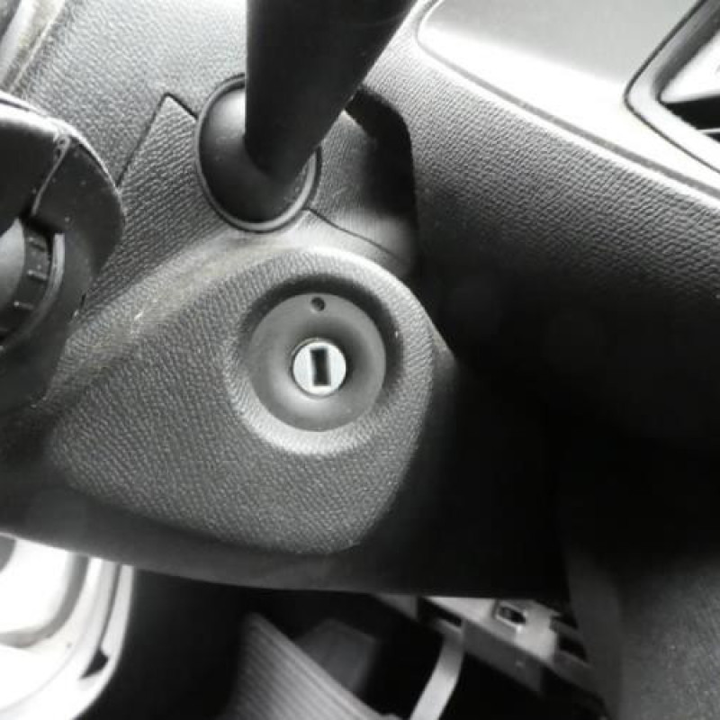 Commande chauffage PEUGEOT 308 2 SW Photo n°12