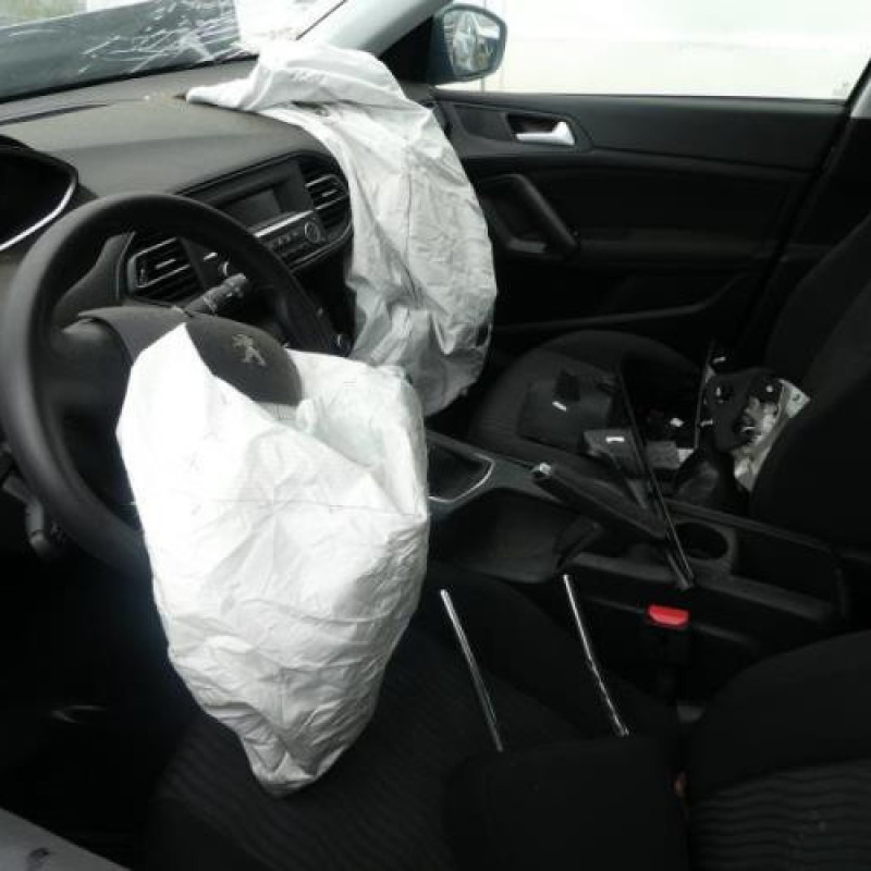 Pedalier d'accelerateur PEUGEOT 308 2 SW Photo n°7