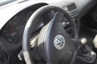 Etrier avant gauche (freinage) VOLKSWAGEN BORA